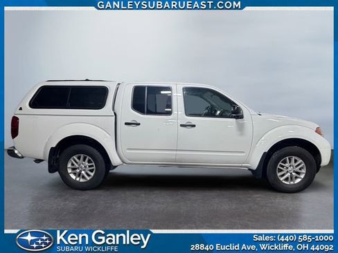 Used 2021 Nissan Frontier SV image 6