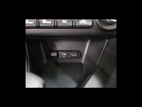 Used 2021 Kia Sportage LX FWD image 23