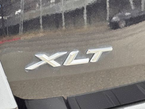 Certified 2022 Ford Explorer XLT w/ Equipment Group 202A RWD image 36