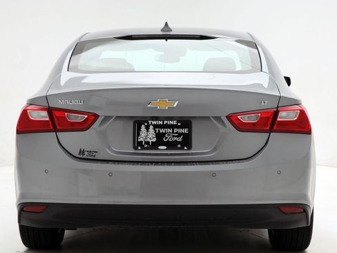 Used 2024 Chevrolet Malibu LT image 8