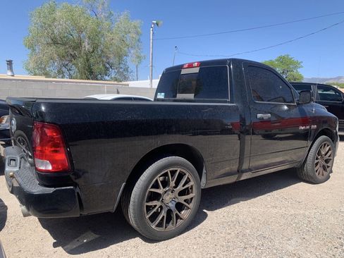 Used 2014 RAM 1500 Express RWD image 5