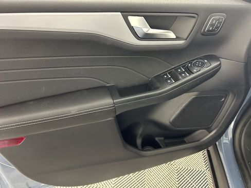 New 2026 Ford Escape Platinum image 11