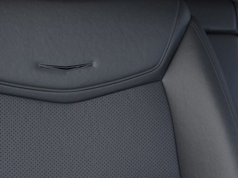 New 2026 Cadillac XT5 Premium Luxury w/ LPO, Floor Liner Package AWD/4WD image 21