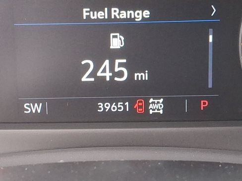 Used 2022 Cadillac XT4 Sport w/ Enhanced Visibility Package image 18