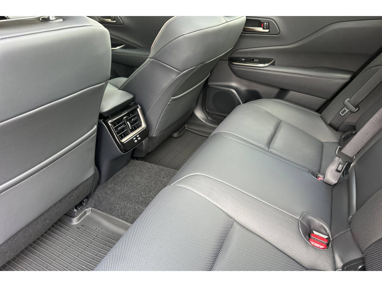 New 2026 Toyota Crown Platinum AWD/4WD image 13