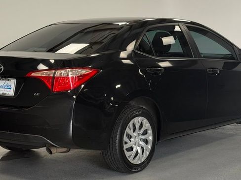 Used 2018 Toyota Corolla LE FWD image 4