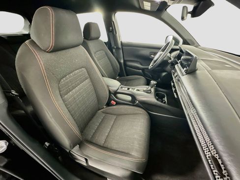 Used 2023 Honda HR-V Sport image 28