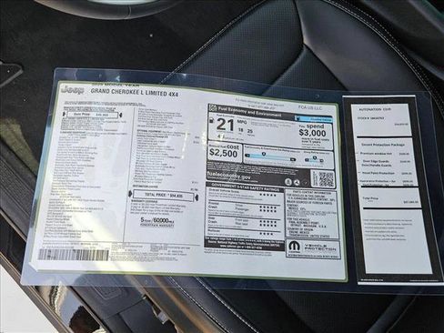 New 2025 Jeep Grand Cherokee L Limited w/ Luxury Tech Group II image 17