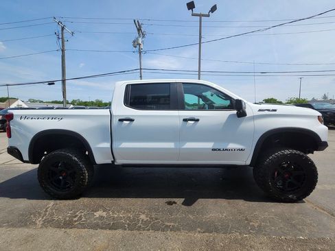 New 2026 Chevrolet Silverado 1500 ZR2 w/ Dark Appearance Package AWD/4WD image 6