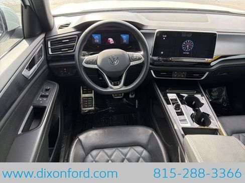 Used 2024 Volkswagen Atlas Cross Sport SEL Premium R-Line AWD/4WD image 23