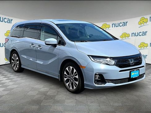 Used 2025 Honda Odyssey Elite image 1