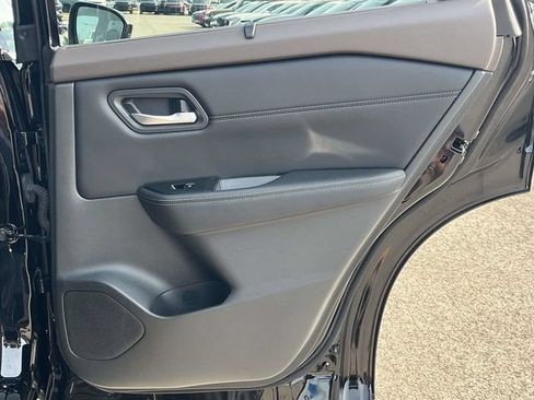 Used 2022 Nissan Rogue SL w/ SL Premium Package FWD image 24