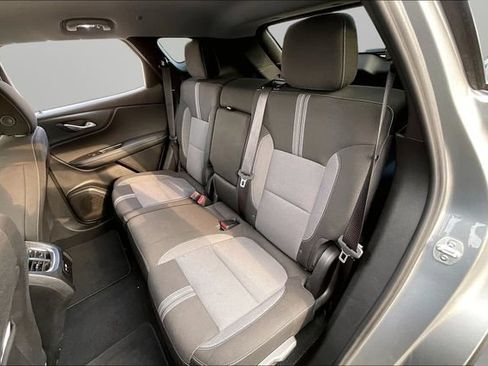 Used 2025 Chevrolet Blazer LT AWD/4WD image 26