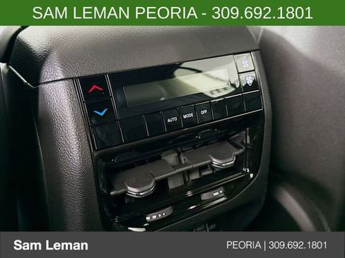 New 2025 Jeep Grand Cherokee L Altitude image 25