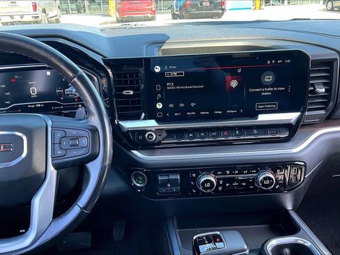 Used 2022 GMC Sierra 1500 SLT image 6