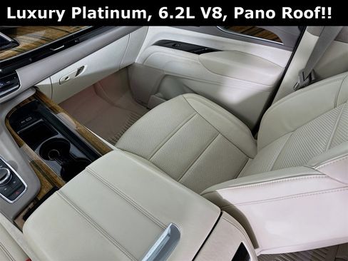 Used 2022 Cadillac Escalade ESV Premium Luxury Platinum image 26