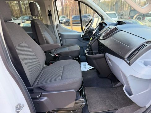 Used 2018 Ford Transit 350 XLT image 24
