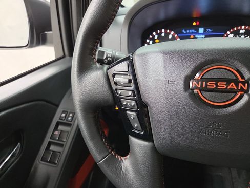 Used 2025 Nissan Frontier PRO-4X w/ Pro Premium Package AWD/4WD image 20