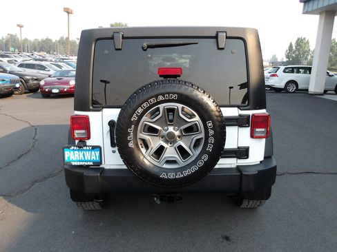 Used 2011 Jeep Wrangler Unlimited Sport AWD/4WD image 4