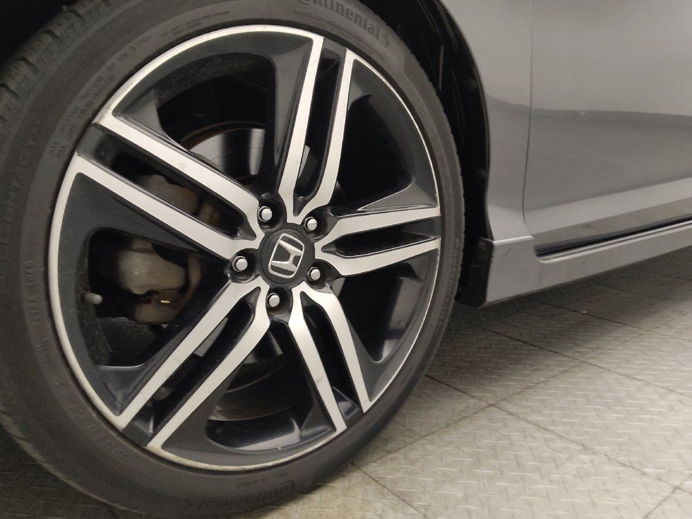 Used 2017 Honda Accord Sport image 31