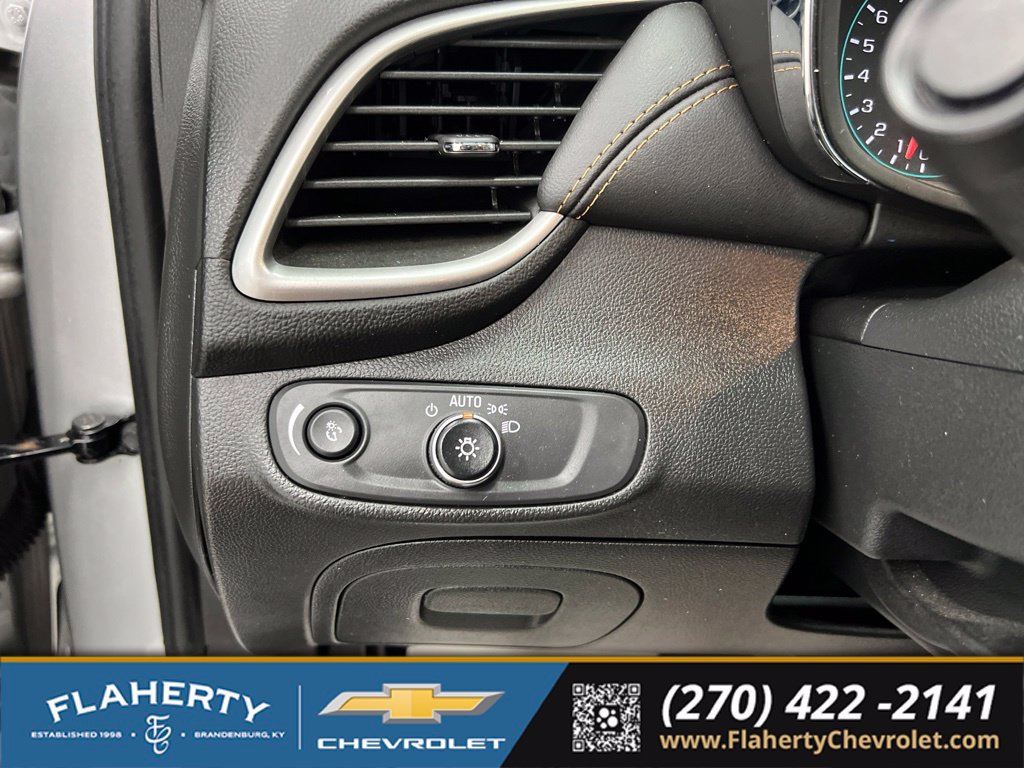 Used 2020 Chevrolet Trax LS w/ Tint and Cruise Package FWD image 21