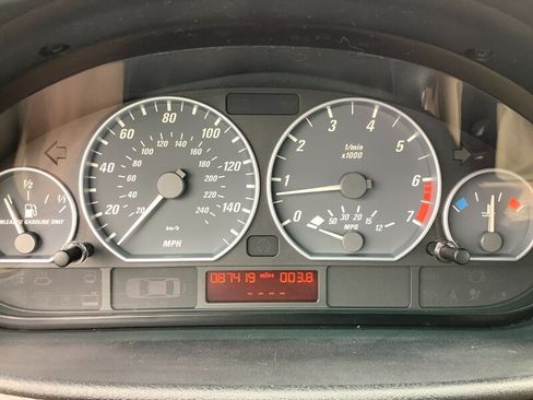 Used 2001 BMW 330Ci Convertible RWD image 21