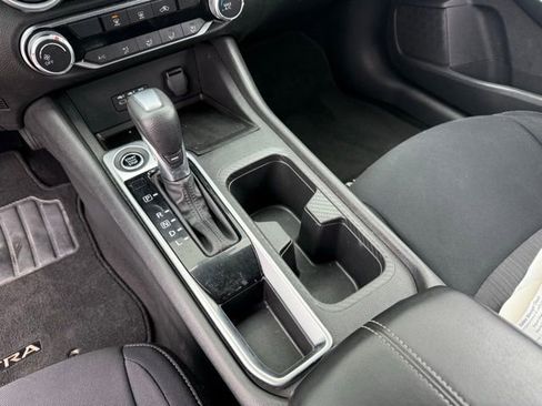 Used 2022 Nissan Sentra SV w/ Trunk Package image 23