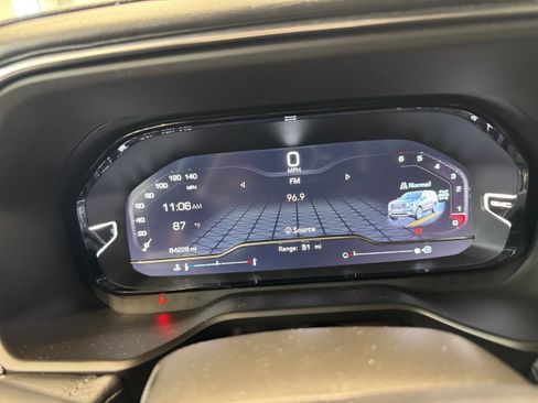Used 2022 GMC Yukon Denali AWD/4WD image 17