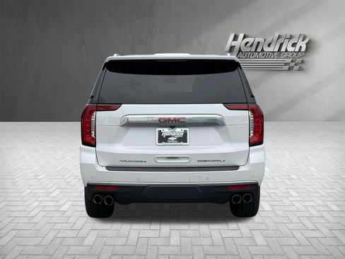 Used 2023 GMC Yukon XL Denali RWD image 9