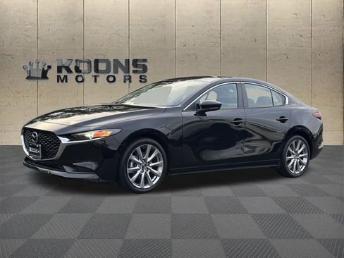 Used 2021 MAZDA MAZDA3 s image 1