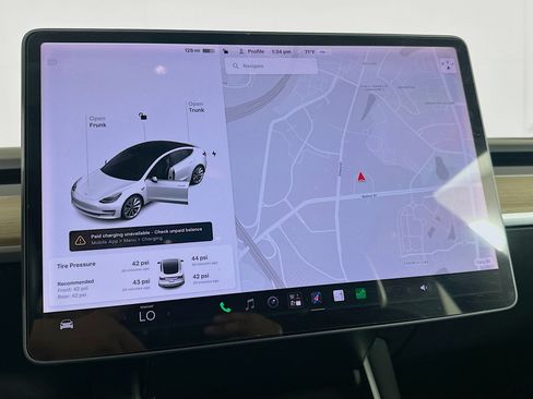 Used 2020 Tesla Model 3 Standard Range Plus RWD image 21