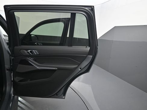 New 2027 BMW X7 M60i AWD/4WD image 29