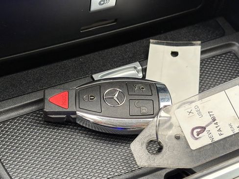 Used 2015 Mercedes-Benz S 550 Sedan image 41