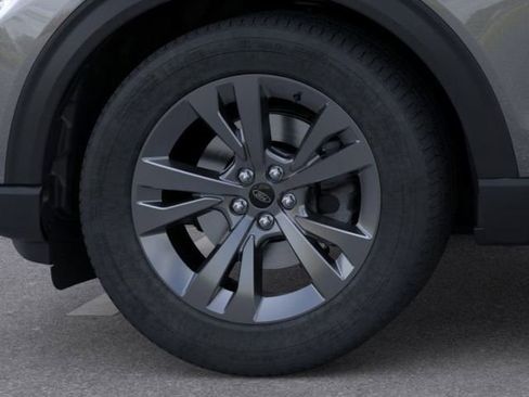 New 2026 Ford Explorer Active w/ Active Comfort Package image 19