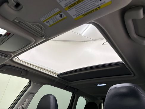 Used 2024 Subaru Forester Touring AWD/4WD image 22