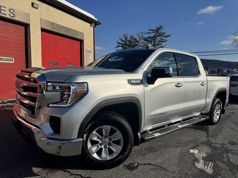 Used 2021 GMC Sierra 1500 SLE image 3