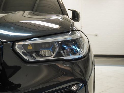 Used 2021 BMW X5 M w/ Competition Package image 45