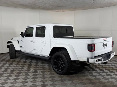Certified 2021 Jeep Gladiator Overland image 15