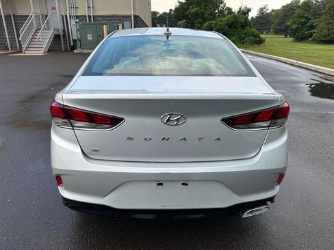 Used 2018 Hyundai Sonata SE FWD image 6