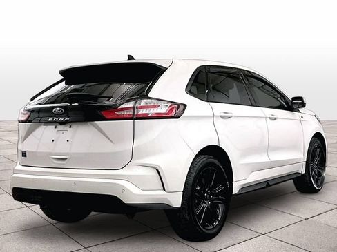 Used 2023 Ford Edge ST-Line AWD/4WD image 11