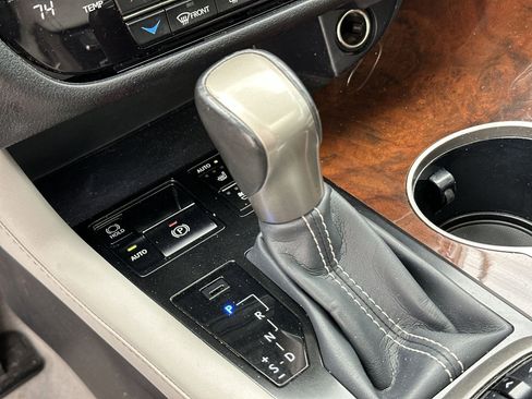 Used 2019 Lexus RX 350 FWD w/ Navigation Package image 23