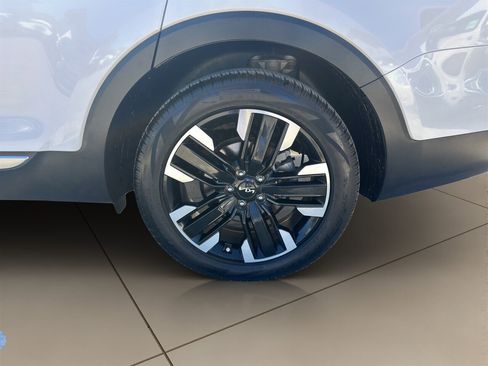 Used 2025 Kia Telluride SX w/ SX Captain's Chair Package FWD image 42