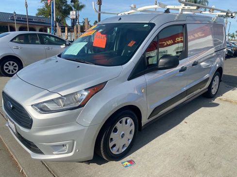 Used 2019 Ford Transit Connect XLT image 2