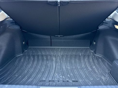 Certified 2025 Toyota Prius LE image 20