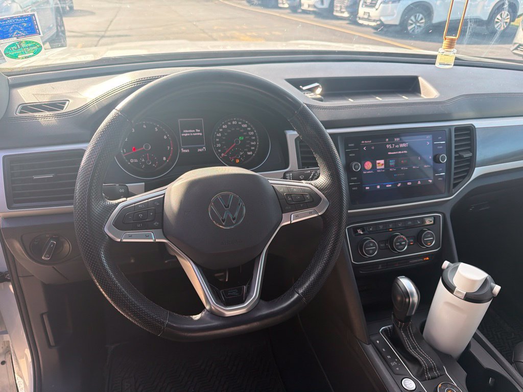 Used 2021 Volkswagen Atlas SE w/ Panoramic Sunroof Package AWD/4WD image 7