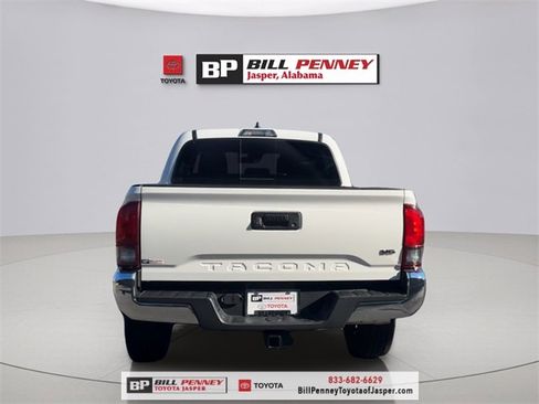 Used 2019 Toyota Tacoma TRD Off-Road image 4