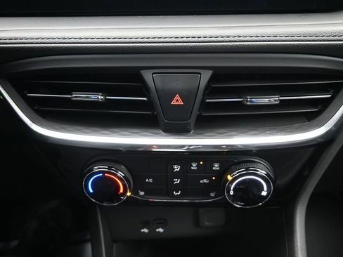 Used 2026 Buick Encore GX Sport Touring image 41