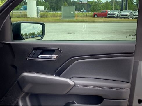 New 2025 Chevrolet Colorado LT w/ Advanced Trailering Package image 16