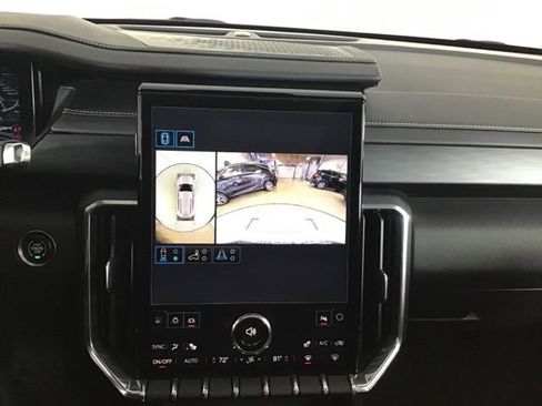 Used 2024 GMC Acadia Elevation w/ Luxury Package image 19