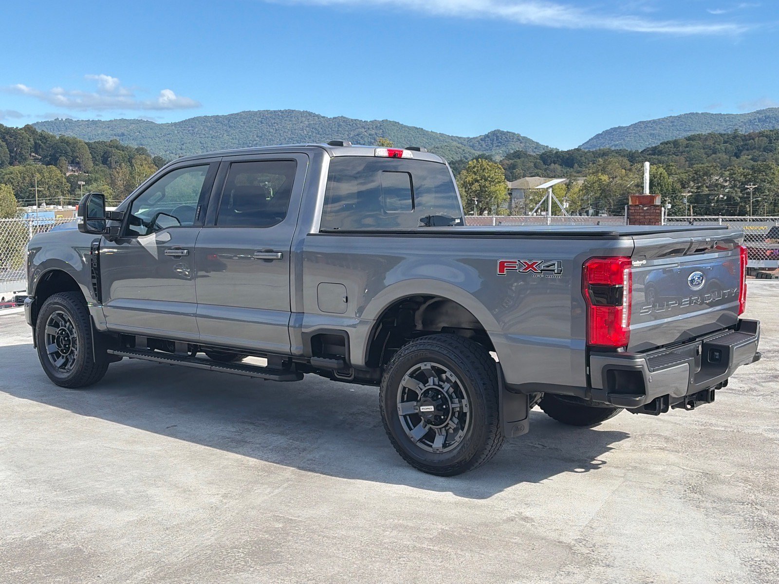 Certified 2024 Ford F250 Lariat w/ Sport Appearance Package AWD/4WD image 5